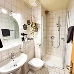 Hotel Guelser Weinstube 3*