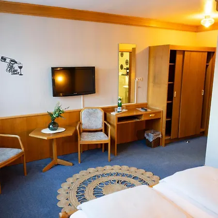 Hotel Guelser Weinstube