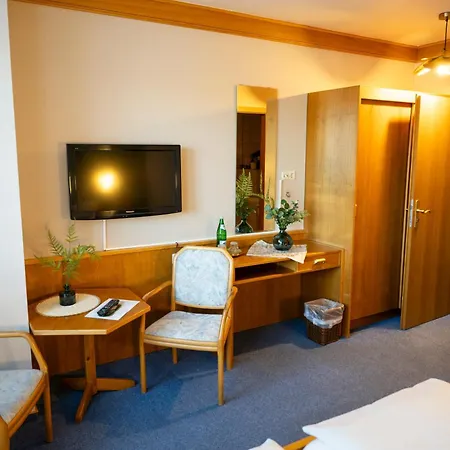 Gülser Weinstube Hotel