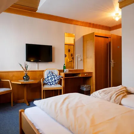 Guelser Weinstube Ξενοδοχείο 3*