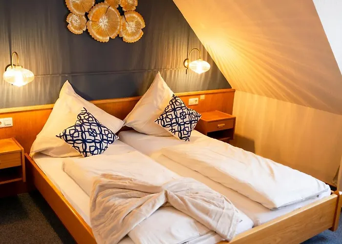 Guelser Weinstube 3* Koblenz (Rhineland-Palatinate)