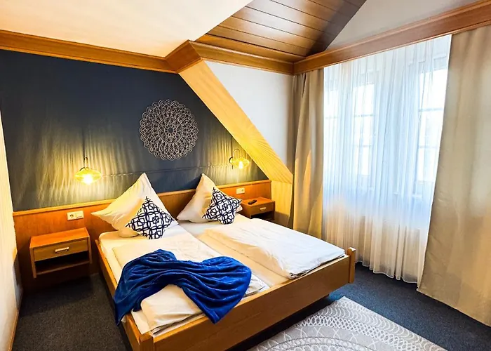 Guelser Weinstube 3* Koblenz (Rhineland-Palatinate)